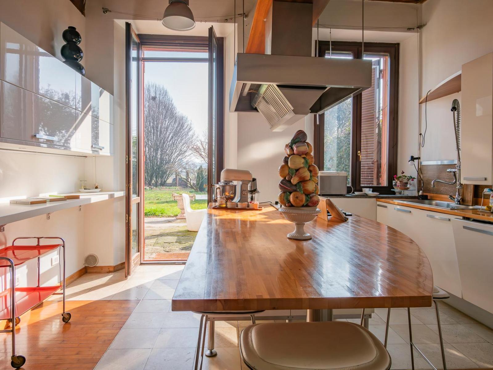 Отель Cascina Torriggio Estates Роццано Экстерьер фото