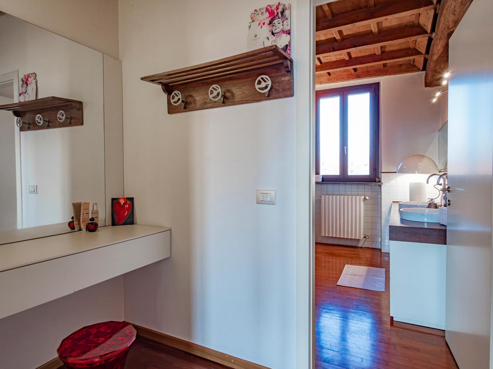 Отель Cascina Torriggio Estates Роццано Экстерьер фото